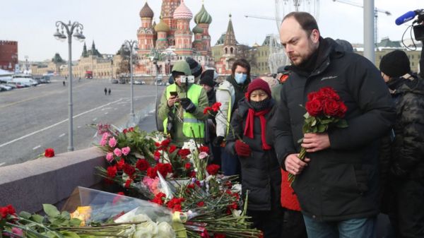 Шестая годовщина убийства Немцова. В России и по всему миру прошли акции в его память