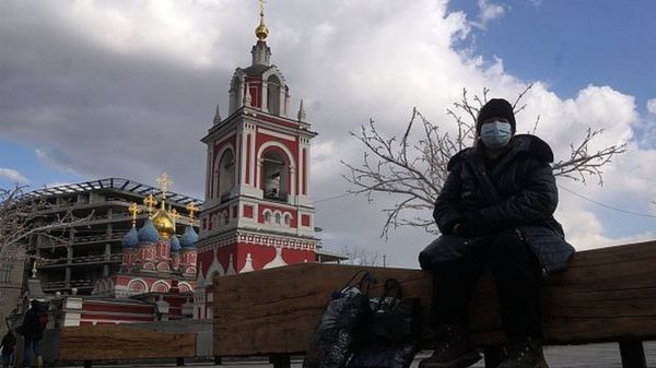 Дайджест: ВОЗ пока не исключает лабораторного происхождения Covid-19; Россию ждет третья волна; памятник Грете Тунберг вызывает вопросы