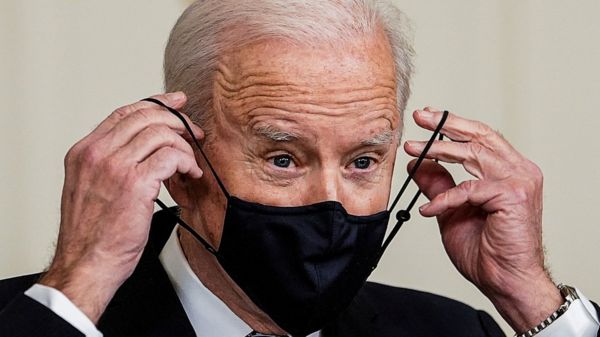 Байден заявил, что Путин поплатится за вмешательство в американские выборы. Рубль упал