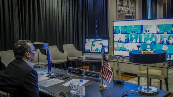 Азиатские страны требуют от Мьянмы остановить насилие и освободить Аун Сан Су Чжи