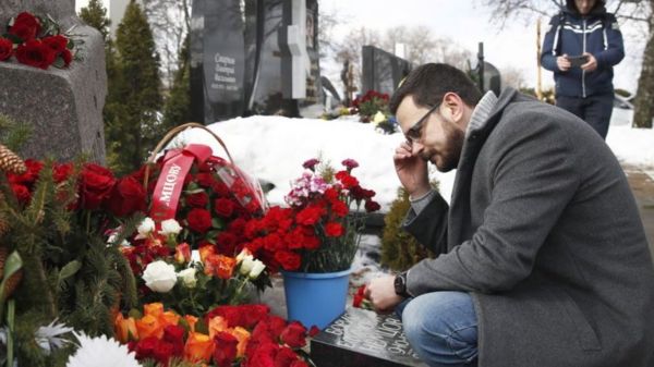 Шестая годовщина убийства Немцова. В России и по всему миру прошли акции в его память