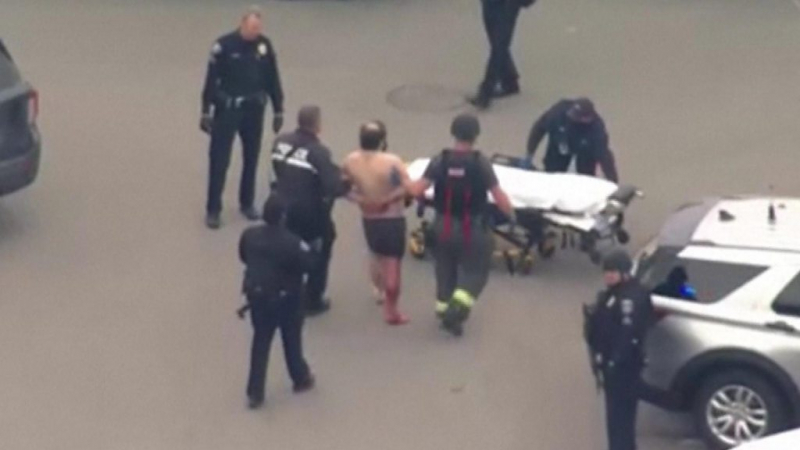 Неизвестный открыл стрельбу в супермаркете в Колорадо. Погибли 10 человек