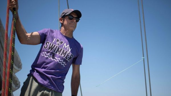 51-летний француз пытается вплавь пересечь Тихий океан