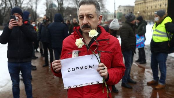 Шестая годовщина убийства Немцова. В России и по всему миру прошли акции в его память