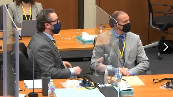 Дайджест: "Эвер Гивен" сняли с мели, Англия выходит из локдауна