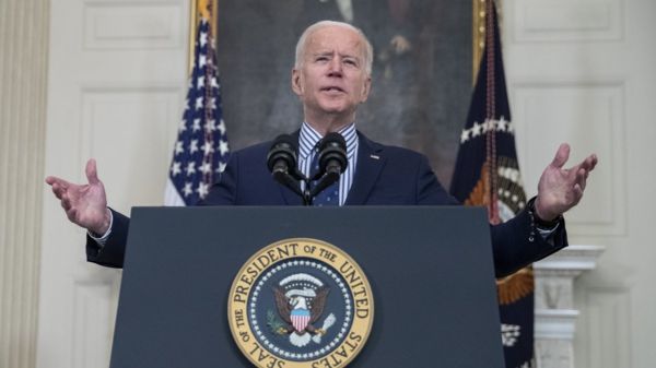 Сенат одобрил пакет Байдена в 2 трлн долларов на борьбу с последствиями пандемии