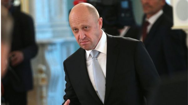 ФБР опять объявило в розыск Евгения Пригожина. Почему это очень плохая новость для бизнесмена?