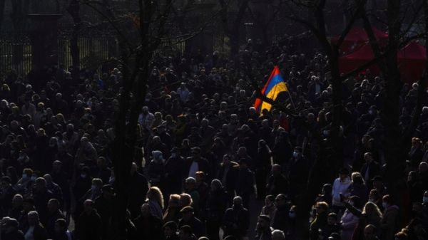 "Оник джан, ты допустил большую ошибку". Пашинян обвинил главу генштаба Армении в предательстве