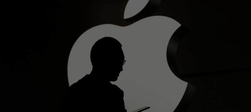 Apple решила засудить экс-сотрудника, более 10 лет «сливавшего» секреты компании СМИ