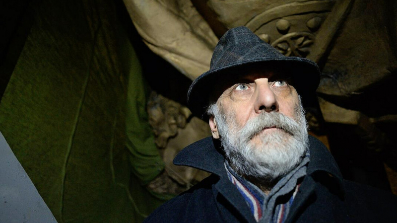 Автор памятника Калашникову и князю Владимиру готов взяться за монумент Кобзону