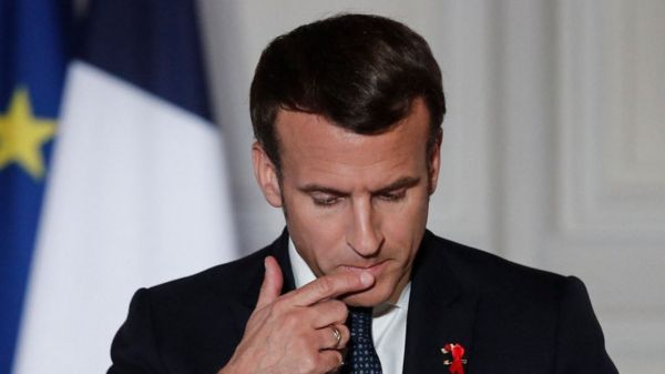 Дайджест: Байден заговорил о втором сроке, Макрон обещает обеспечить ЕС вакцинами