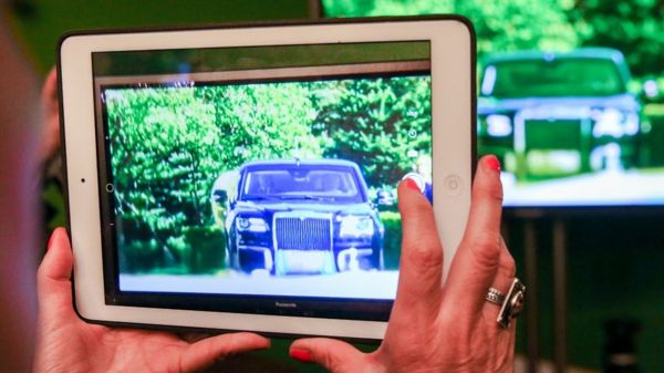 В спецбатальоне МВД пожаловались на сбор данных о кортежах Путина через WhatsApp