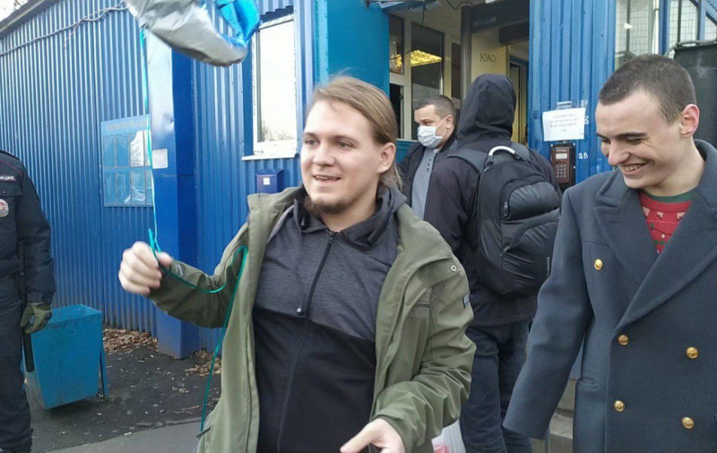"Диму снова задержали". Автор телеграм-канала "Протестный МГУ" больше месяца провел под арестом, теперь ему дали еще 10 суток