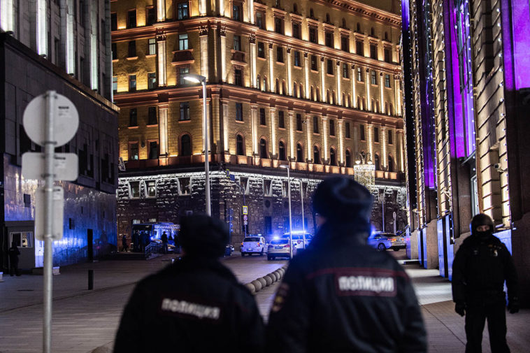 “Досье”: семье генерала ФСБ Сергея Алпатова принадлежит особняк стоимостью 150 млн рублей