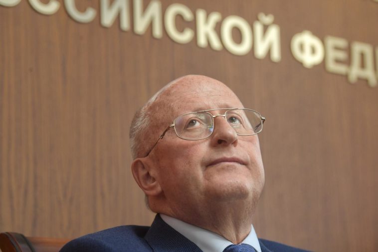 Гинцбург заявил об отсутствии антител у 20% переболевших коронавирусом