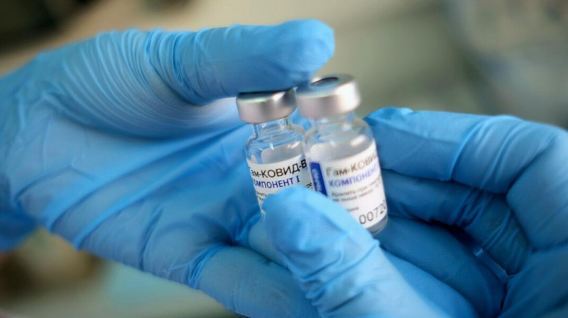 Глава регулятора ЕС ответила на требование создателей «Спутника V» извиниться за «негативные комментарии»