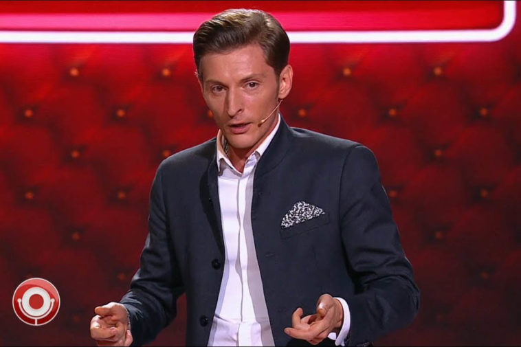 Из Comedy Club вырезали шутку Павла Воли про дворец. Путина комик не упоминал