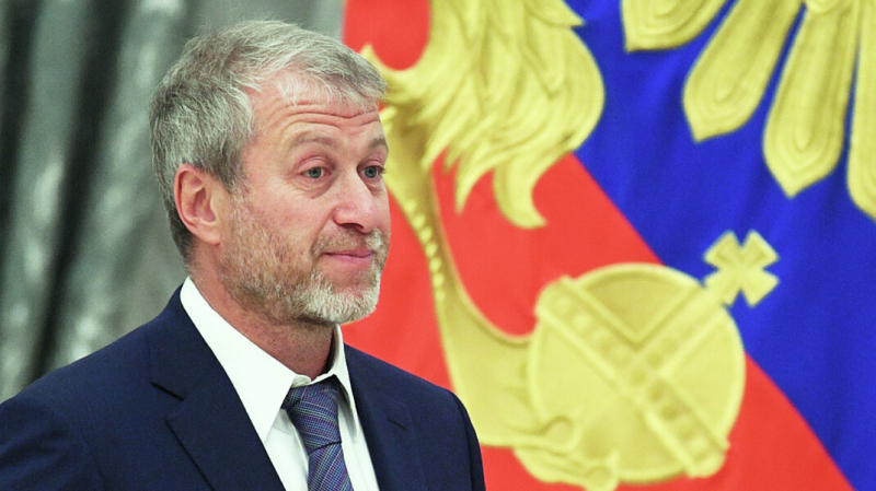 Издатель книги «Люди Путина» ответил на иск миллиардера Абрамовича