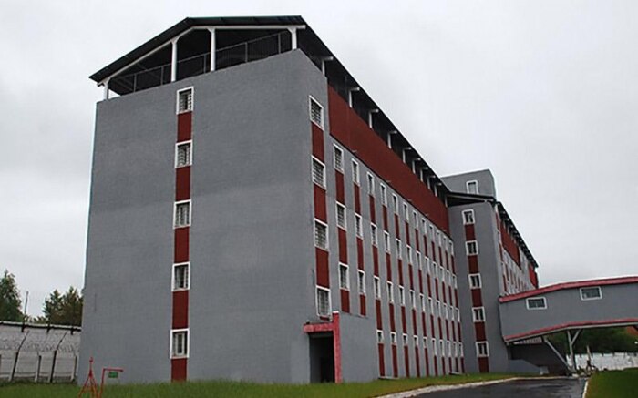 "Я буду удивлена, если у него есть матрас". Ольга Романова о СИЗО в Кольчугине и этапе Алексея Навального