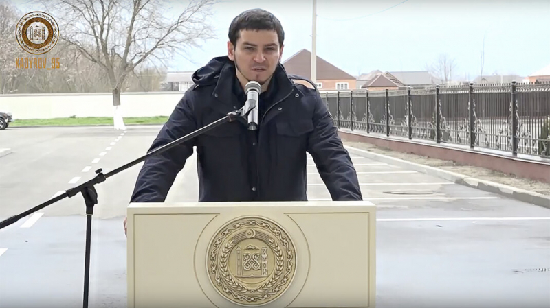 Кадыров идёт в Госдуму. В нижнюю палату парламента решил выдвинуться 30-летний брат главы республики