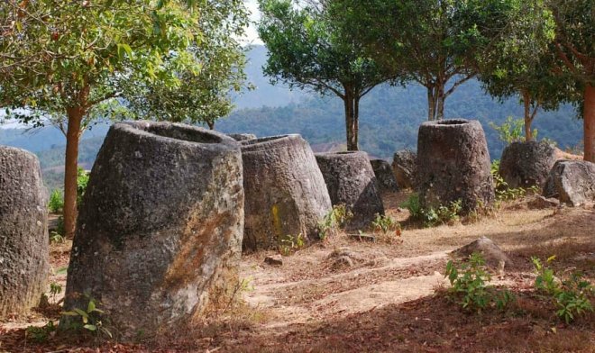 Открытие: загадочные сосуды в лаосской «Долине Кувшинов» появились задолго до Каменного века 