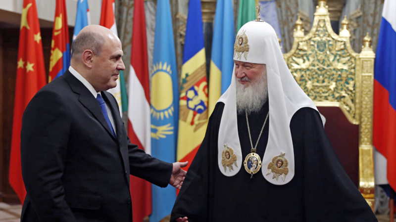 Патриарх Кирилл в день рождения Мишустина наградил его орденом за вклад в отношения Церкви и государства