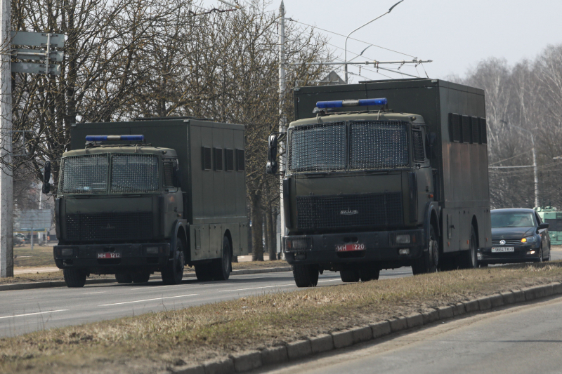"Первый протест белорусской весны". В Минске идут массовые задержания