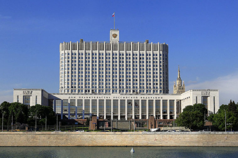 Правительство предложило изымать неподтвержденные доходы со счетов чиновников