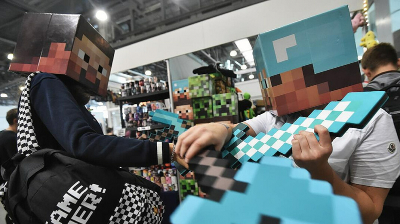Против подростков, планировавших взорвать здание ФСБ в Minecraft, закрыли дело о террористическом сообществе