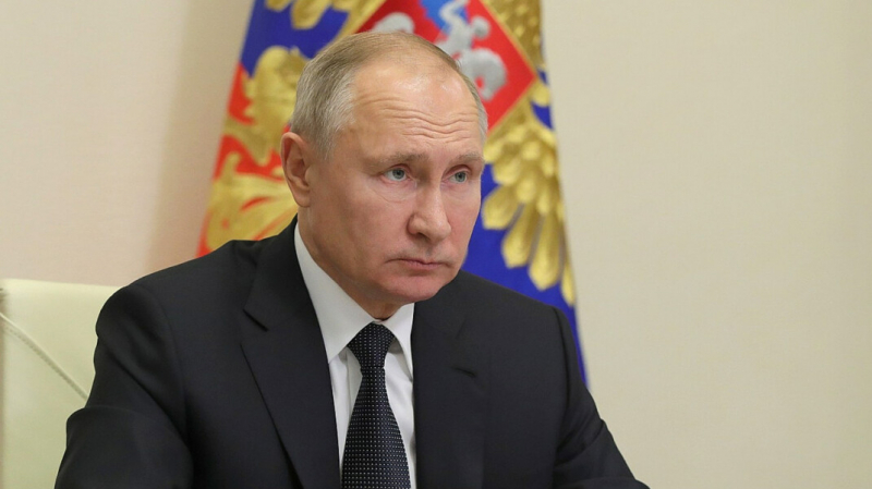 Путин привился от коронавируса и «чувствует себя хорошо». Фото и видео вакцинации Кремль не показал