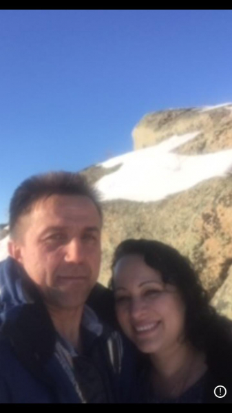 "У меня двое детей, внуки, а меня какой-то мужик хватает за интимные места!" Полицейские в штатском в Сургуте задержали и избили супругов