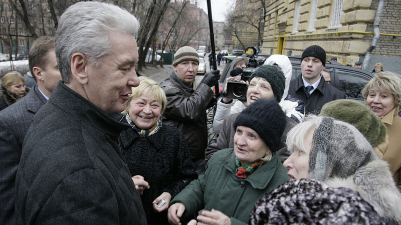 «У нас всё стабильно»: Собянин отменил обязательную самоизоляцию для пожилых людей