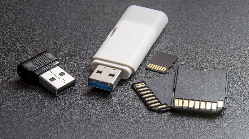 Ученые нашли способ в десятки тысяч раз увеличить емкость оптических дисков