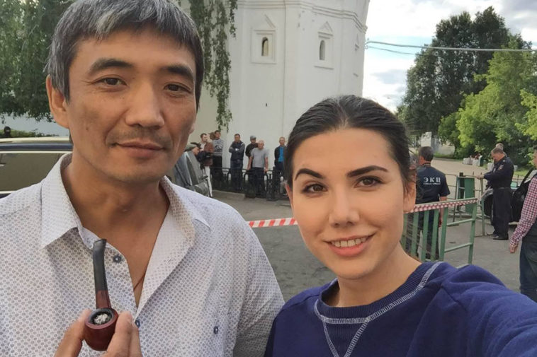 В Элисте активисту назначили обязательные работы после акции в поддержку Навального