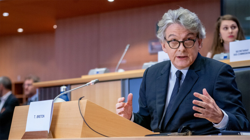 В Евросоюзе заявили об отсутствии необходимости в российской вакцине «Спутник V»