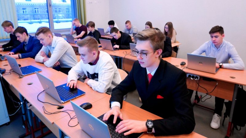 В российских школах заблокируют доступ к «негативной» информации по Wi-Fi
