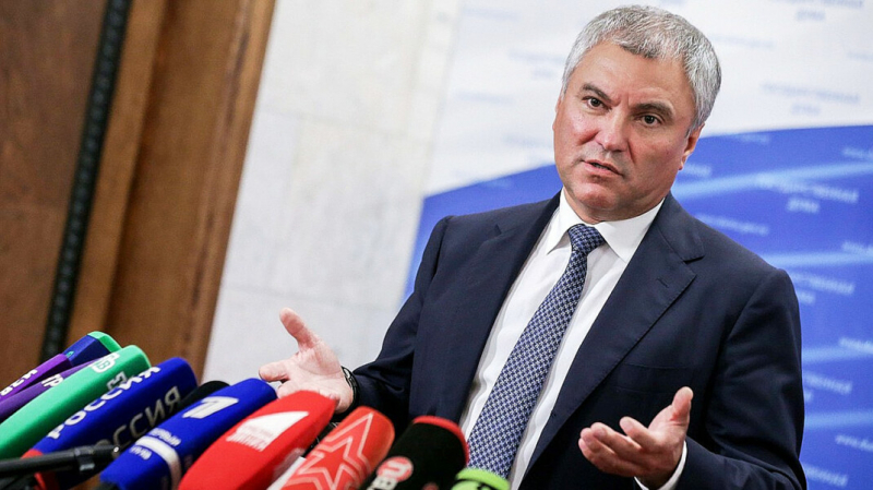 Володин обвинил Запад в «истерике» из-за «усиления» России после требования ЕСПЧ освободить Навального