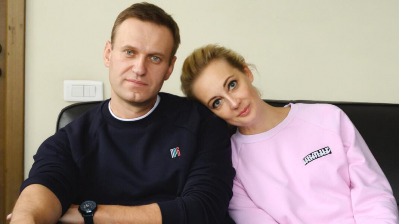 Жена Навального рассказала о меню в СИЗО, где сидит оппозиционер. В основном оно состоит из каши