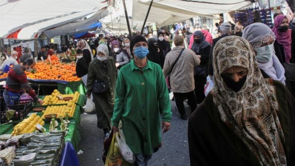Коронавирус в мире: мир спешит помочь Индии, Турция и Пакистан вводят локдаун