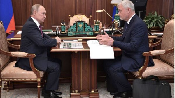 Депутат-коммунист обвинил главу Коми Владимира Уйбу в угрозах "урыть" его. И опубликовал аудио