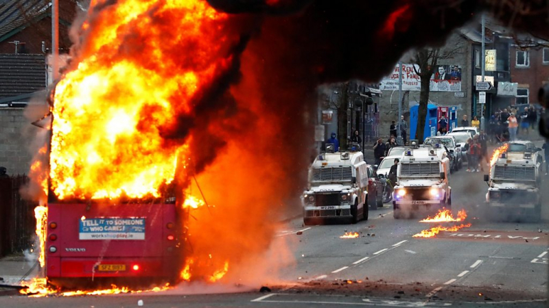 Дайджест: чего добивается Путин в Донбассе и как должен ответить ему Запад