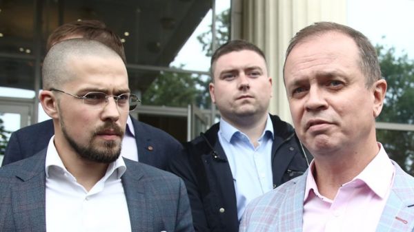 "Связать руки, заткнуть рты". ФСБ просит наказать защитников Сафронова