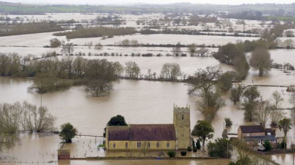 Глобальное потепление: "невероятно горячий" 2020-й завершил самые жаркие 10 лет в истории наблюдений