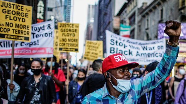 Дайджест: убийце Флойда грозит 40 лет; Суперлига решила измениться