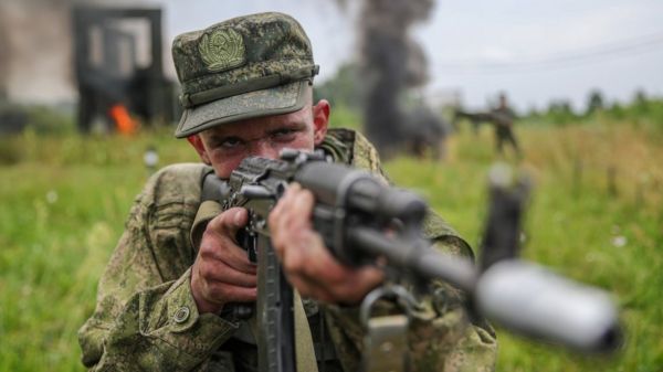 Военные расходы в эпоху коронавируса: Россия в пятерке лидеров, Британия дышит ей в спину