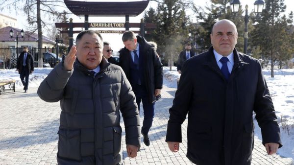 После отдыха в Туве Путин поменял главу республики. Кара-оол руководил ей 14 лет