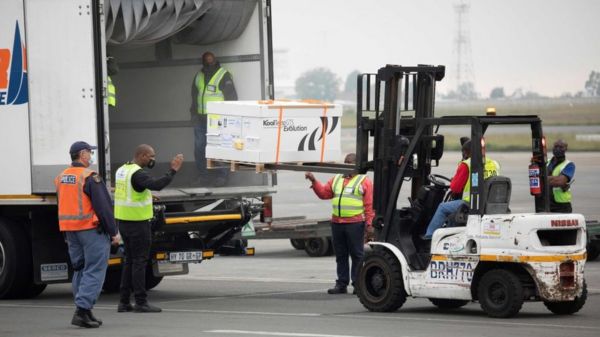 Дания полностью прекратила использование вакцины AstraZeneca из-за риска тромбов