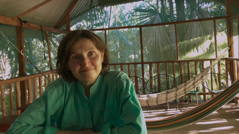 Айяуаска против рака. Режиссер Настя Коркия о путешествии за чудом к берегам Амазонки и фильме "Я счастлива"