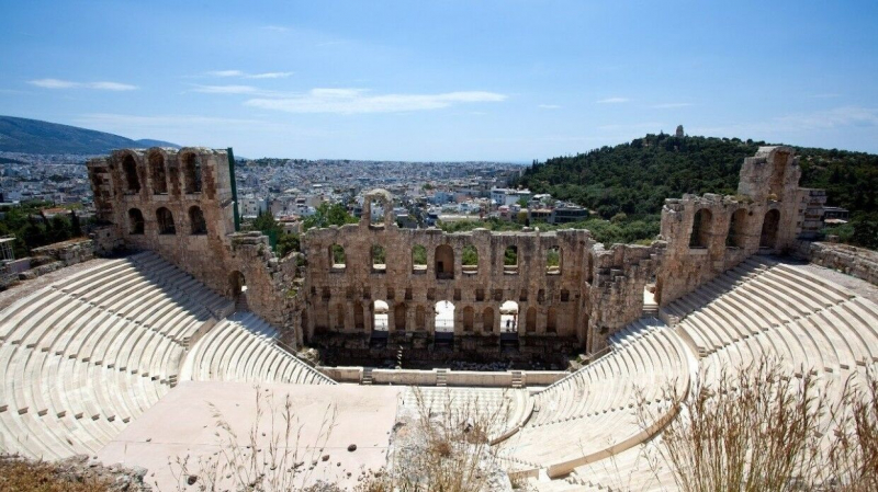 Анализ посуды указал на культурное многообразие традиций в Древней Греции