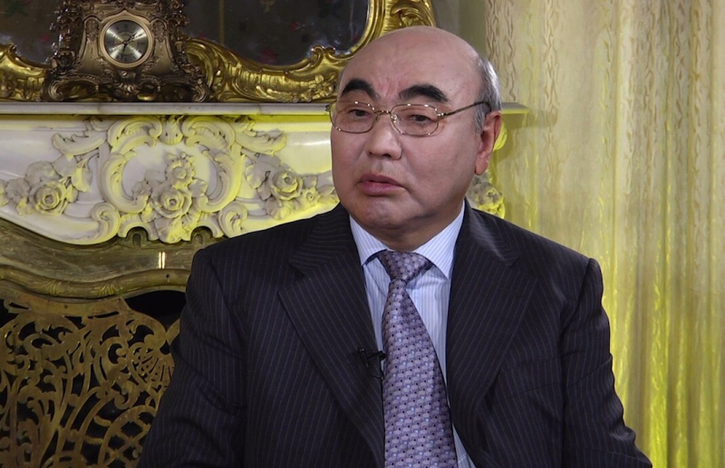 Бывший президент Кыргызстана Аскар Акаев сожалеет, что в 2005 году не передал власть законным путем